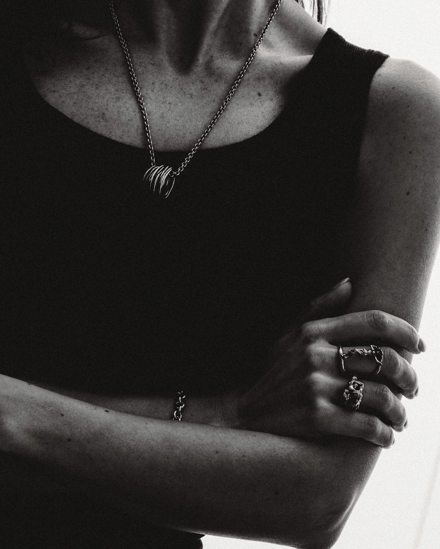 Loop Necklace - Image 3