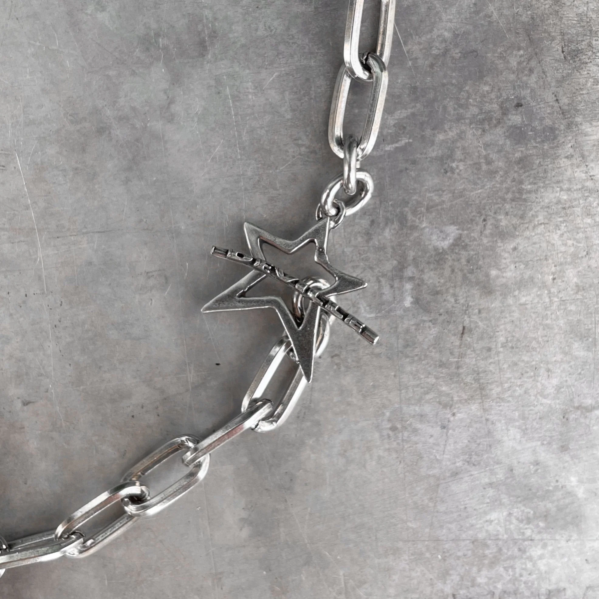 Wanna Feel Bracelet - Image 3